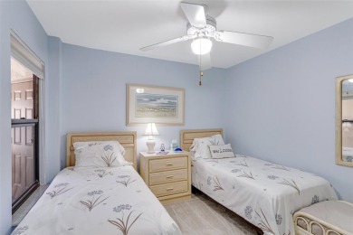 Beautiful 2 Bed + Den FULLY FURNISHED Villa with Golf Course on Cross Creek Country Club in Florida - for sale on GolfHomes.com, golf home, golf lot