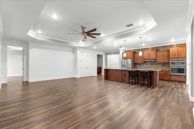 SELLER IS OFFERING $10,000 TOWARDS BUYER'S CLOSING COSTS OR A on On Top of the World Golf Course in Florida - for sale on GolfHomes.com, golf home, golf lot