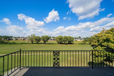 Come live on Crossing Creeks Country Club Golf Course.  Crossing on The Challenge at Oak Forest in Texas - for sale on GolfHomes.com, golf home, golf lot