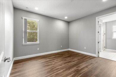 SELLER IS OFFERING $10,000 TOWARDS BUYER'S CLOSING COSTS OR A on On Top of the World Golf Course in Florida - for sale on GolfHomes.com, golf home, golf lot