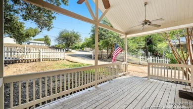 Charming 1920s bungalow in the heart of New Braunfels! This 2 on Landa Park Golf Course in Texas - for sale on GolfHomes.com, golf home, golf lot