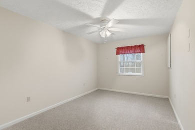 Hard to find Olde Post Condominium located adjacent to the 15 on Country Club of Ashland in Ohio - for sale on GolfHomes.com, golf home, golf lot