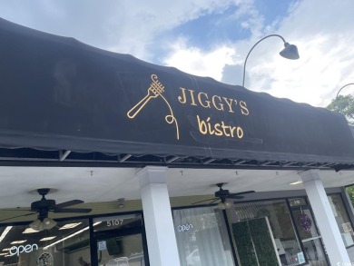 BUSINESS OFFERED FOR SALE: *Jiggy's* Bistro! Great potential for on Pine Lakes Country Club in South Carolina - for sale on GolfHomes.com, golf home, golf lot