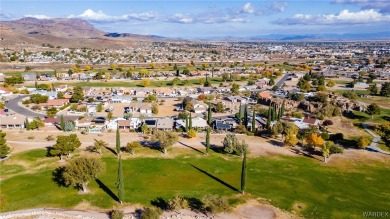 Lovely 3 bedroom 2 bath, golf course home with features on Cerbat Cliffs Golf Course in Arizona - for sale on GolfHomes.com, golf home, golf lot