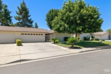 Charming Kern City home on the Golf Course!  Offering 2 big on Sundale Country Club in California - for sale on GolfHomes.com, golf home, golf lot