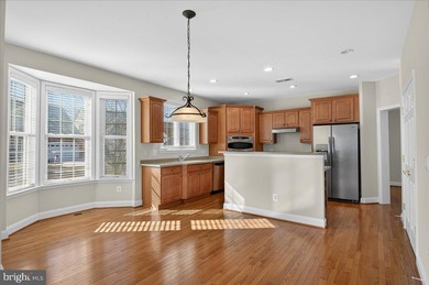 New Carpet and Paint! Newer Roof and hot water heater! Step into on Heritage Hunt Golf and Country Club in Virginia - for sale on GolfHomes.com, golf home, golf lot
