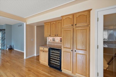 4 BR 3.5 bath Expanded ''Newport'' Colonial that's in pristine on Pheasant Run Golf Club in Michigan - for sale on GolfHomes.com, golf home, golf lot