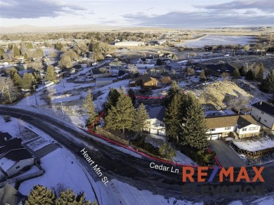 Discover the perfect blend of comfort and convenience at 2208 on Olive Glenn Golf and Country Club in Wyoming - for sale on GolfHomes.com, golf home, golf lot