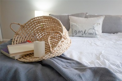 Experience the best of Florida living in this beautifully on Country Club At Silver Springs Shores in Florida - for sale on GolfHomes.com, golf home, golf lot