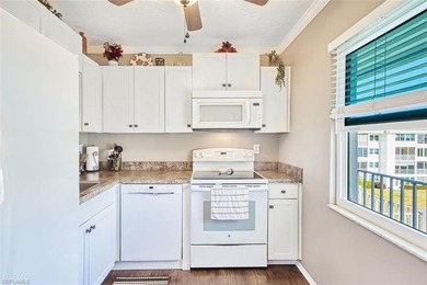 Amazing Panoramic Sunset Views! Top Floor End Unit features 2 on Seven Lakes Golf and Tennis Community in Florida - for sale on GolfHomes.com, golf home, golf lot