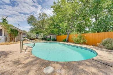 MOTIVATED SELLER!!! 3 BEDROOM, 2 BATH WITH A BEAUTIFUL POOL - on Hillsboro Country Club in Texas - for sale on GolfHomes.com, golf home, golf lot