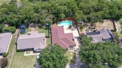 MOTIVATED SELLER!!! 3 BEDROOM, 2 BATH WITH A BEAUTIFUL POOL - on Hillsboro Country Club in Texas - for sale on GolfHomes.com, golf home, golf lot