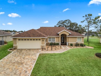 WELCOME TO A MAGNIFICENT THREE BEDROOM TWO BATH *TURNKEY* GOLF on Stonecrest Golf and Club Club in Florida - for sale on GolfHomes.com, golf home, golf lot