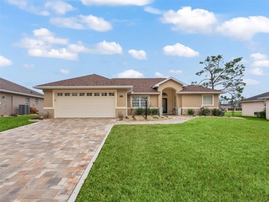 WELCOME TO A MAGNIFICENT THREE BEDROOM TWO BATH *TURNKEY* GOLF on Stonecrest Golf and Club Club in Florida - for sale on GolfHomes.com, golf home, golf lot