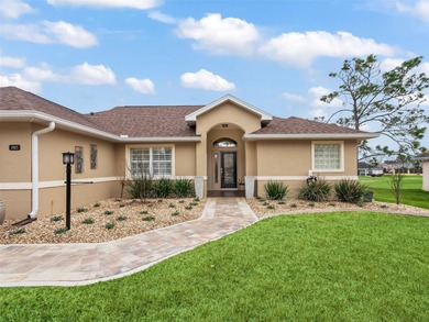 WELCOME TO A MAGNIFICENT THREE BEDROOM TWO BATH *TURNKEY* GOLF on Stonecrest Golf and Club Club in Florida - for sale on GolfHomes.com, golf home, golf lot