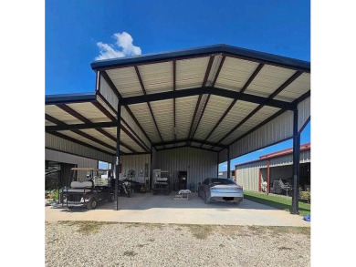 This adorable barndominium is roomy and spacious and located in on Lake Whitney Country Club in Texas - for sale on GolfHomes.com, golf home, golf lot