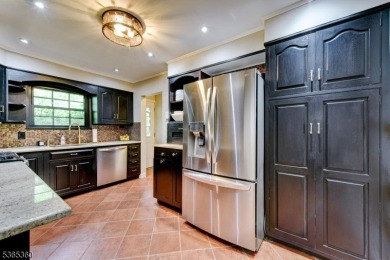 Charming 3BR/2BA Home in Packanack Lake on a gorgeous, large on Packanack Golf Club in New Jersey - for sale on GolfHomes.com, golf home, golf lot
