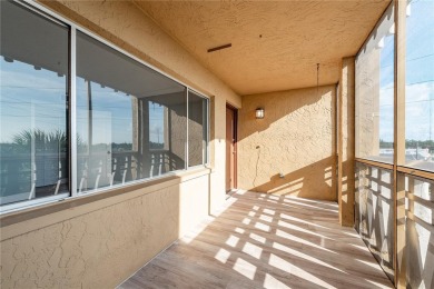BEAUTIFULL REMODELED 2 BEDROOM 2 BATH CONDO - Enter through the on Seminole Lake Country Club in Florida - for sale on GolfHomes.com, golf home, golf lot