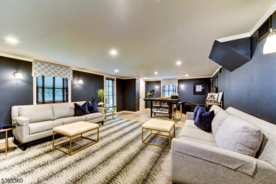 Charming 3BR/2BA Home in Packanack Lake on a gorgeous, large on Packanack Golf Club in New Jersey - for sale on GolfHomes.com, golf home, golf lot