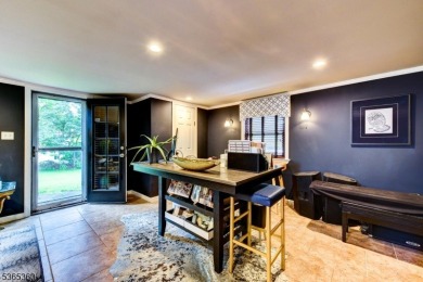 Charming 3BR/2BA Home in Packanack Lake on a gorgeous, large on Packanack Golf Club in New Jersey - for sale on GolfHomes.com, golf home, golf lot