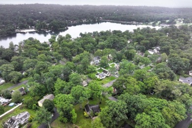 Charming 3BR/2BA Home in Packanack Lake on a gorgeous, large on Packanack Golf Club in New Jersey - for sale on GolfHomes.com, golf home, golf lot
