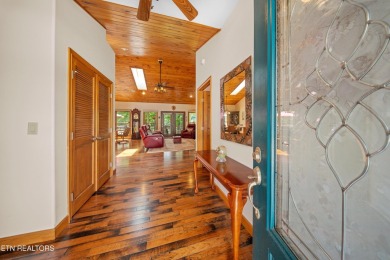 ''Welcome Home'' This 2093 sq ft split floor plan home is on Heatherhurst Golf Course in Tennessee - for sale on GolfHomes.com, golf home, golf lot
