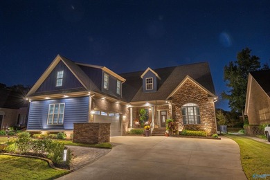 CANEBRAKE GOLF FRONT LUXURY! This executive 4BR/3.5BA home on Canebrake Golf Club in Alabama - for sale on GolfHomes.com, golf home, golf lot