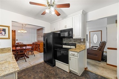 All-brick ranch on a picturesque Mayflower Park street, just two on Elizabeth Manor Golf and Country Club in Virginia - for sale on GolfHomes.com, golf home, golf lot