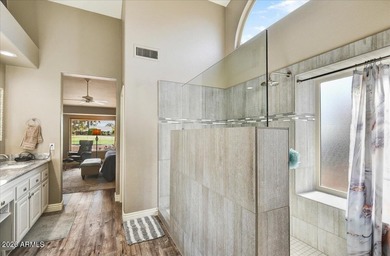 Truly a move-in ready, golf course home in Westbrook Village! on Westbrook Village / Vista Golf Course in Arizona - for sale on GolfHomes.com, golf home, golf lot