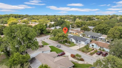 Welcome to 12401 Yorktown Lane, Bayonet Point, FL 34667. Step on Beacon Woods Golf Club in Florida - for sale on GolfHomes.com, golf home, golf lot