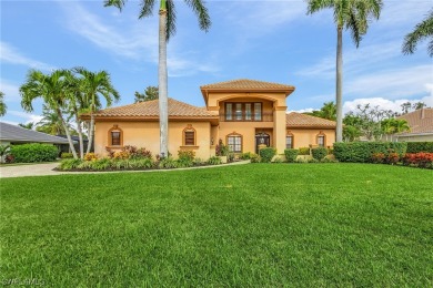 Looking for a stunning Fiddlesticks home with 3 bedrooms + den + on Fiddlesticks Country Club in Florida - for sale on GolfHomes.com, golf home, golf lot