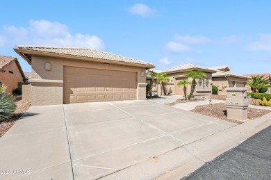 Welcome to Sun Lakes, where every day feels like vacation! This on Oakwood Golf Club  in Arizona - for sale on GolfHomes.com, golf home, golf lot