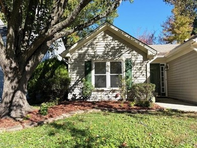 Come relax on the deck and watch the golfers go by! This amazing on Honey Bee Golf Club in Virginia - for sale on GolfHomes.com, golf home, golf lot