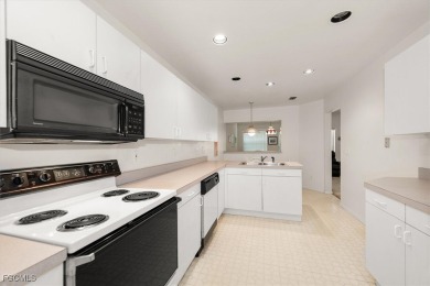 Welcome to this 2-bedroom, 2-bathroom condo with a 1-car garage on Gateway Golf and Country Club in Florida - for sale on GolfHomes.com, golf home, golf lot