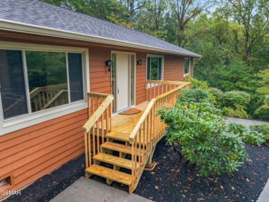 Enjoy privacy at the end of a cul-de-sac with a nature-friendly on Baneberry Golf and Resort Club in Tennessee - for sale on GolfHomes.com, golf home, golf lot
