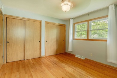 Ideal ranch home in East Madison's Linda Vista neighborhood on Monona Golf Course in Wisconsin - for sale on GolfHomes.com, golf home, golf lot
