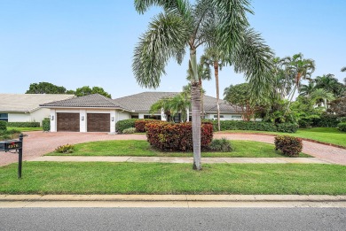 Sunny & warm tropical paradise! This beautifully updated & on Bocaire Country Club in Florida - for sale on GolfHomes.com, golf home, golf lot