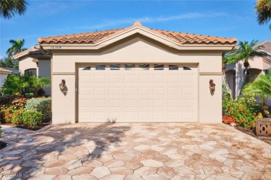 This one is a must see! Totally remodeled *Andover* Single on Lexington Country Club in Florida - for sale on GolfHomes.com, golf home, golf lot