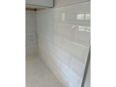 Beautifully renovated villa in the heart of Jupiter!  One level on The Golf Club of Jupiter in Florida - for sale on GolfHomes.com, golf home, golf lot