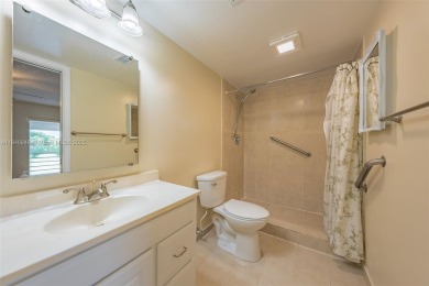 Welcome to tranquil 55+ living in Inverrary! This charming on Inverrary Country Club in Florida - for sale on GolfHomes.com, golf home, golf lot