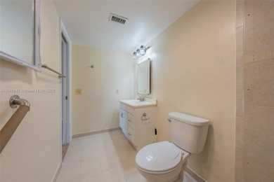 Welcome to tranquil 55+ living in Inverrary! This charming on Inverrary Country Club in Florida - for sale on GolfHomes.com, golf home, golf lot