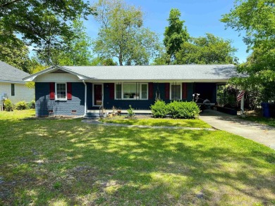 ***PRICED TO SELL*** ENDLESS UPGRADES! PRIME LOCATION!! SHORT on Pine Lakes Country Club in South Carolina - for sale on GolfHomes.com, golf home, golf lot