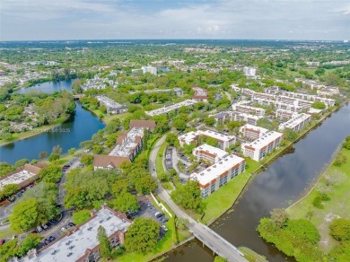 Welcome to tranquil 55+ living in Inverrary! This charming on Inverrary Country Club in Florida - for sale on GolfHomes.com, golf home, golf lot