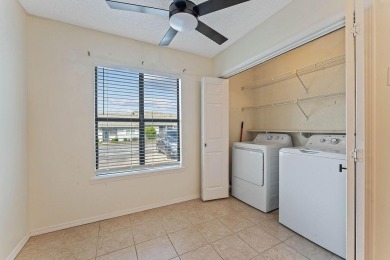 Updated townhouse near biking trails! This 2 bedroom, 1 1/2 bath on Bella Vista - Metfield Golf Complex and Country Club in Arkansas - for sale on GolfHomes.com, golf home, golf lot