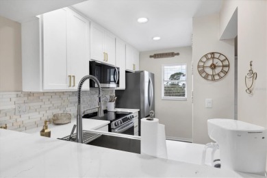Stunning Turnkey Condo with Golf Course Views & Resort-Style on Plantation Golf and Country Club in Florida - for sale on GolfHomes.com, golf home, golf lot