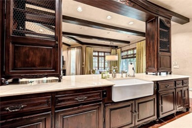 Welcome to an exquisite and timeless estate tucked away on over on Pinnacle Country Club in Arkansas - for sale on GolfHomes.com, golf home, golf lot