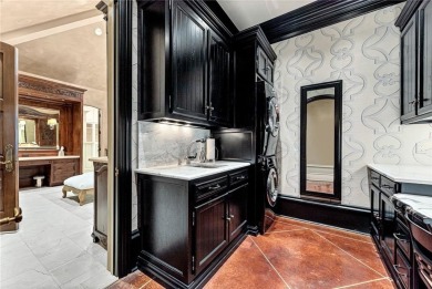 Welcome to an exquisite and timeless estate tucked away on over on Pinnacle Country Club in Arkansas - for sale on GolfHomes.com, golf home, golf lot