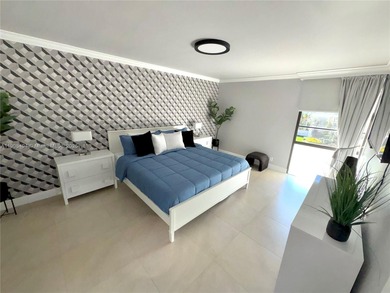 Beautifully updated 2bed / 2 bath condo in Aventura! Bright and on Turnberry Isle Resort and Club in Florida - for sale on GolfHomes.com, golf home, golf lot