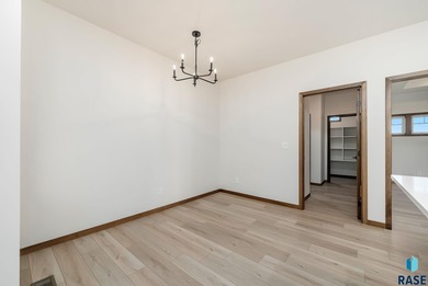 Beautiful Executive Freedom Floor Plan Villa Home in the Popular on Brandon Municipal Golf Course in South Dakota - for sale on GolfHomes.com, golf home, golf lot