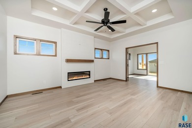 Beautiful Executive Freedom Floor Plan Villa Home in the Popular on Brandon Municipal Golf Course in South Dakota - for sale on GolfHomes.com, golf home, golf lot